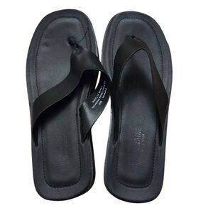 Black Flip Flop Sandals
